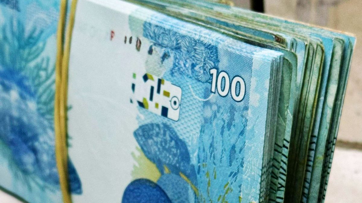 Salário mínimo 2027 ganha nova projeção com reajuste e aumento de quase R$ 100 pelo governo federal