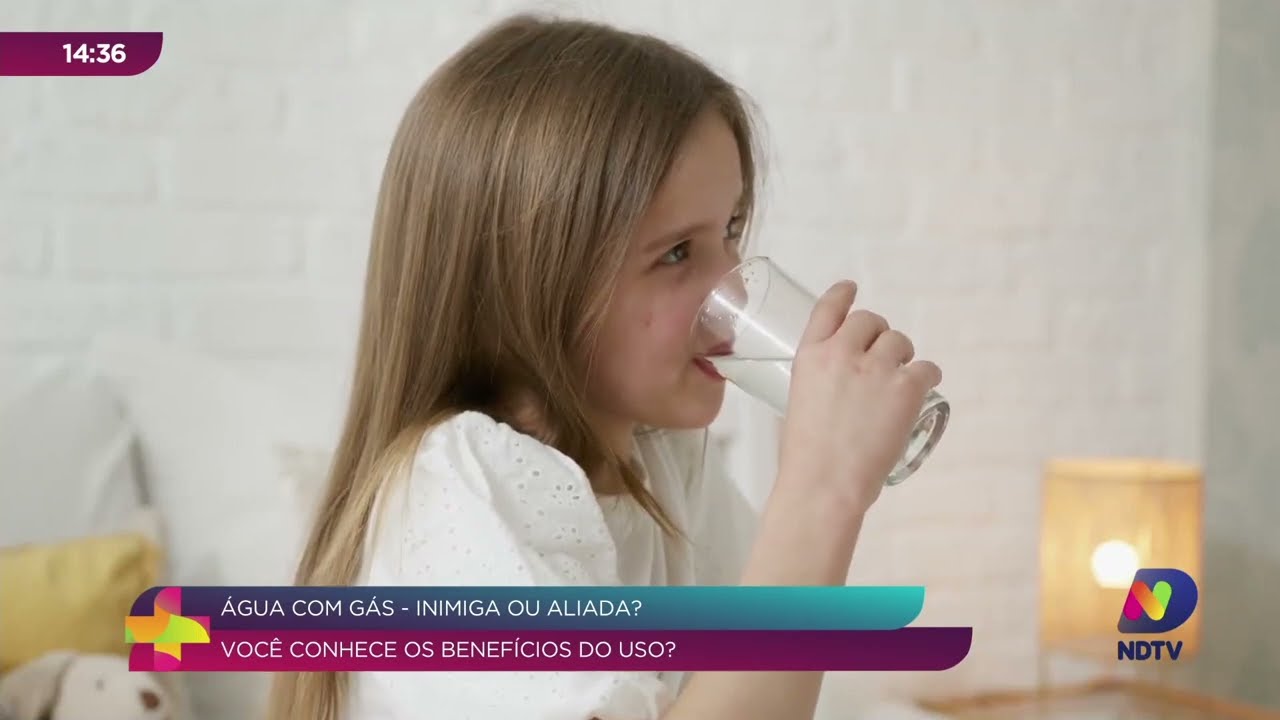 Água com gás faz mal? Especialistas esclarecem os principais mitos