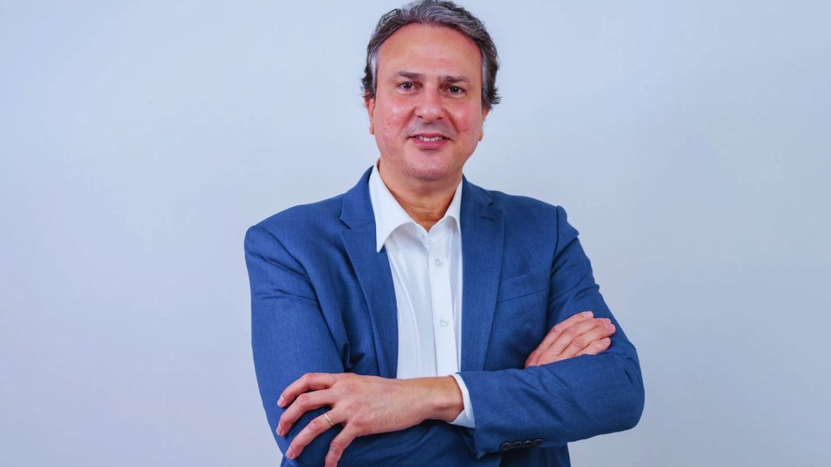 Melhor Ideb da história vira palanque para Camilo Santana enaltecer parceria com Lula