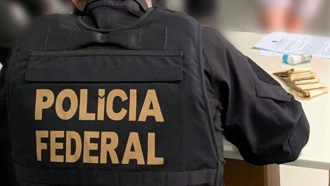 PF mira ex-governador de MT em operação que apura desvio de R$ 308 mi entre governo e telefonia