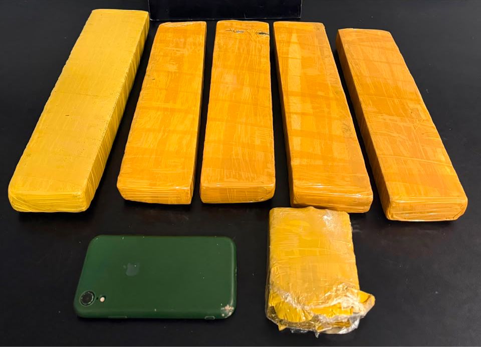 Homem foi preso com mais de cinco quilos de maconha em Balneário Camboriú