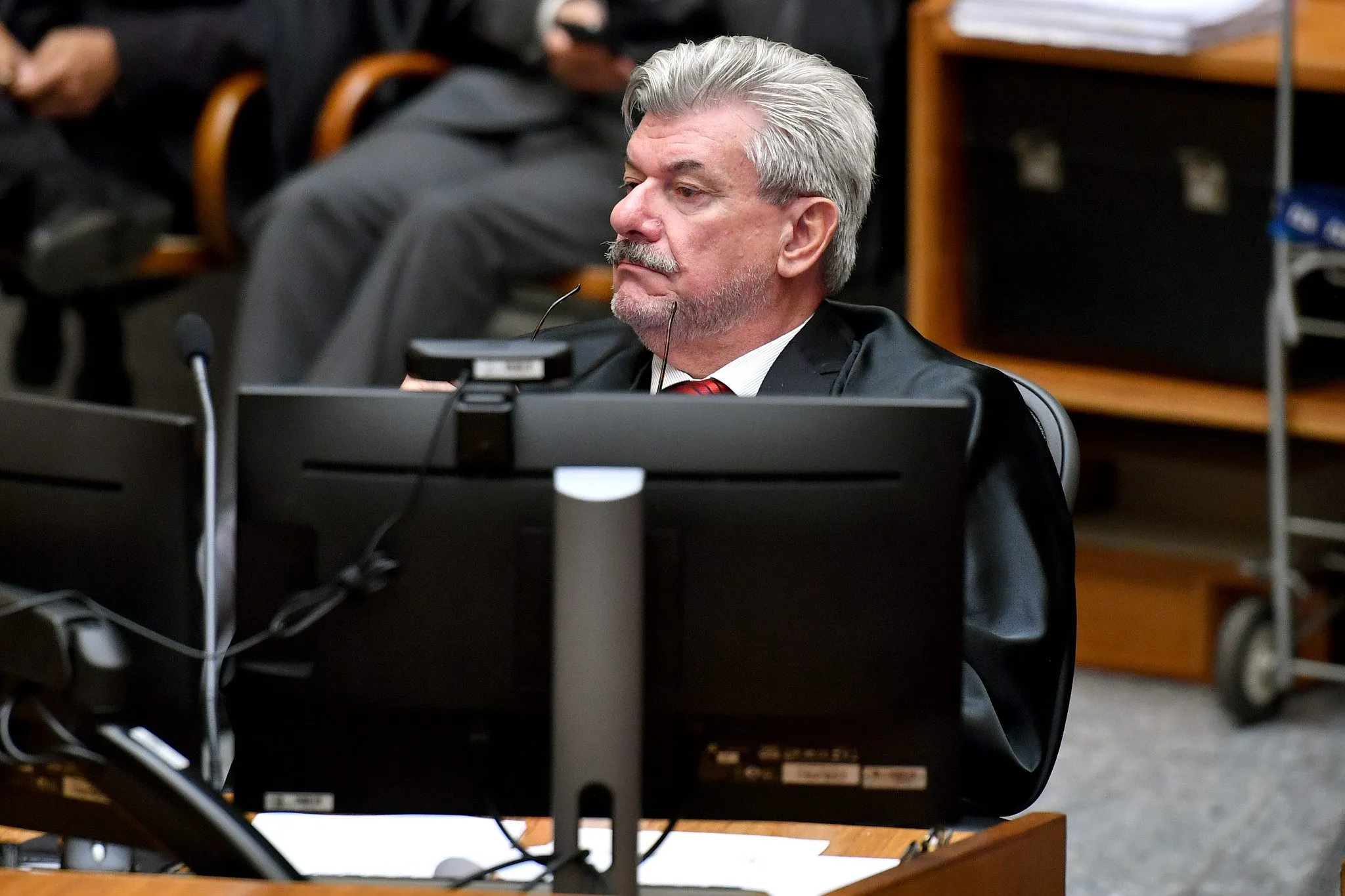 Marco Buzzi: STJ decide pela perda de cargo por assédio sexual | G1
