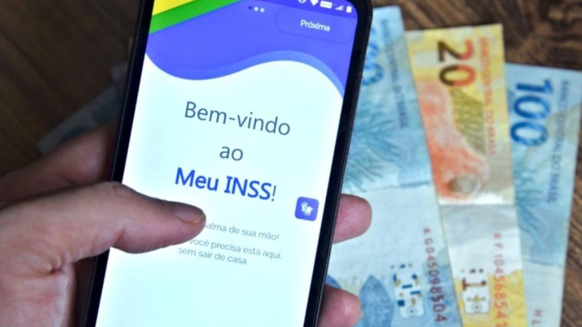 Com valores de até R$ 8 mil, INSS realiza pagamento de benefícios; veja quem recebe nesta semana