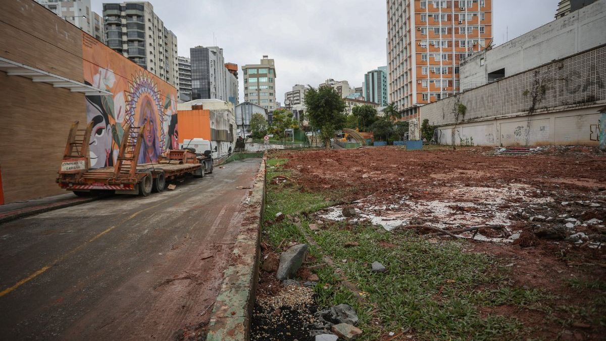 A concessão de quase R$ 3 milhões que foi finalmente assinada no Centro de Florianópolis