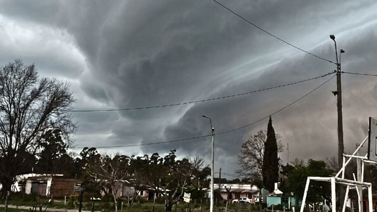 Ciclone bomba: veja a rota, data e horário em que o sistema deve trazer ventos de até 150 km/h ao Sul do Brasil
