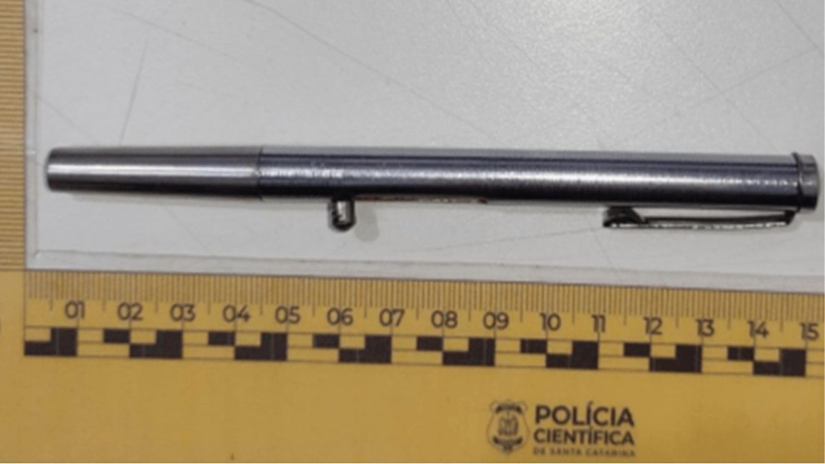 Homem que usou ‘caneta revólver’ para ameaçar moradores após discussão por aluguel é condenado a 6 anos de reclusão em SC