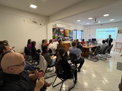 Brusque participa de debate regional sobre desafios da tributação municipal