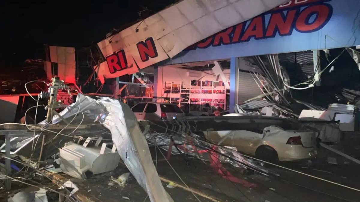 Ciclone bomba deixa um morto, cinco feridos e estragos em mais de 100 cidades do RS
