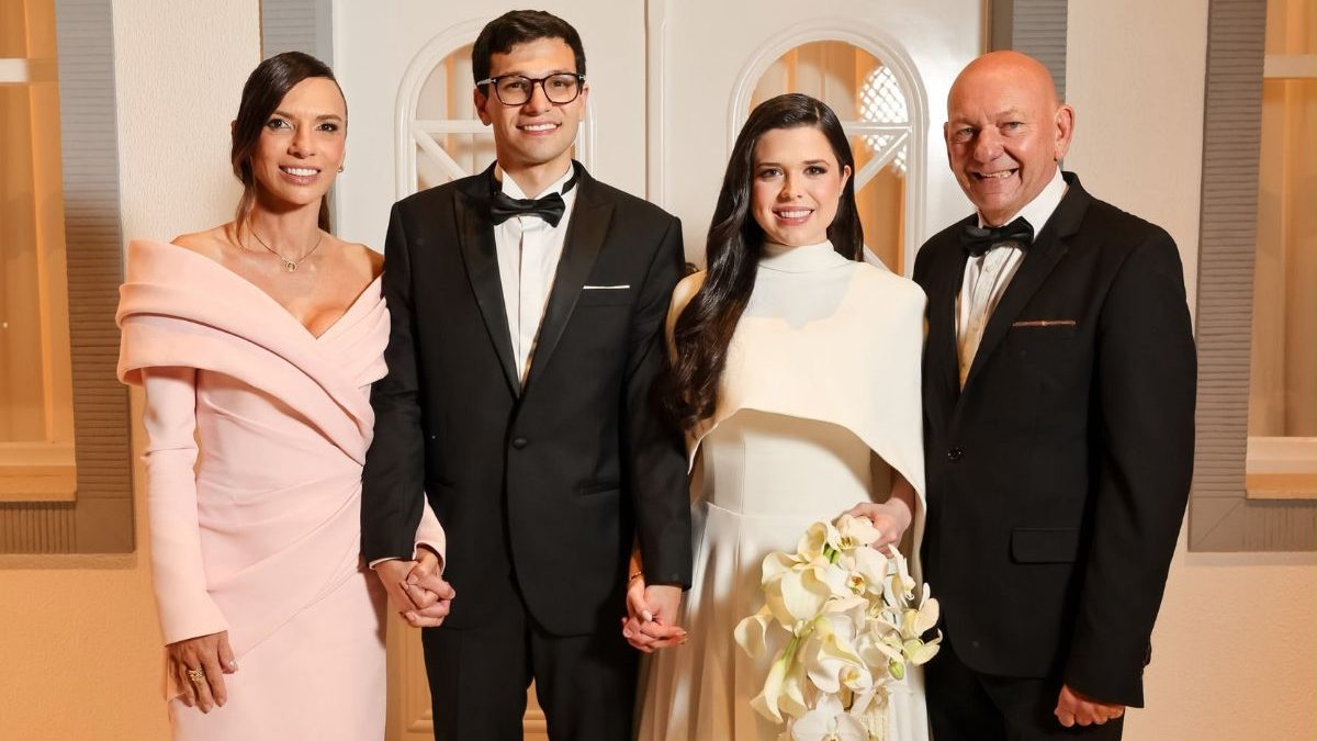 'Muito orgulho': Luciano Hang celebra casamento de filho caçula em SC