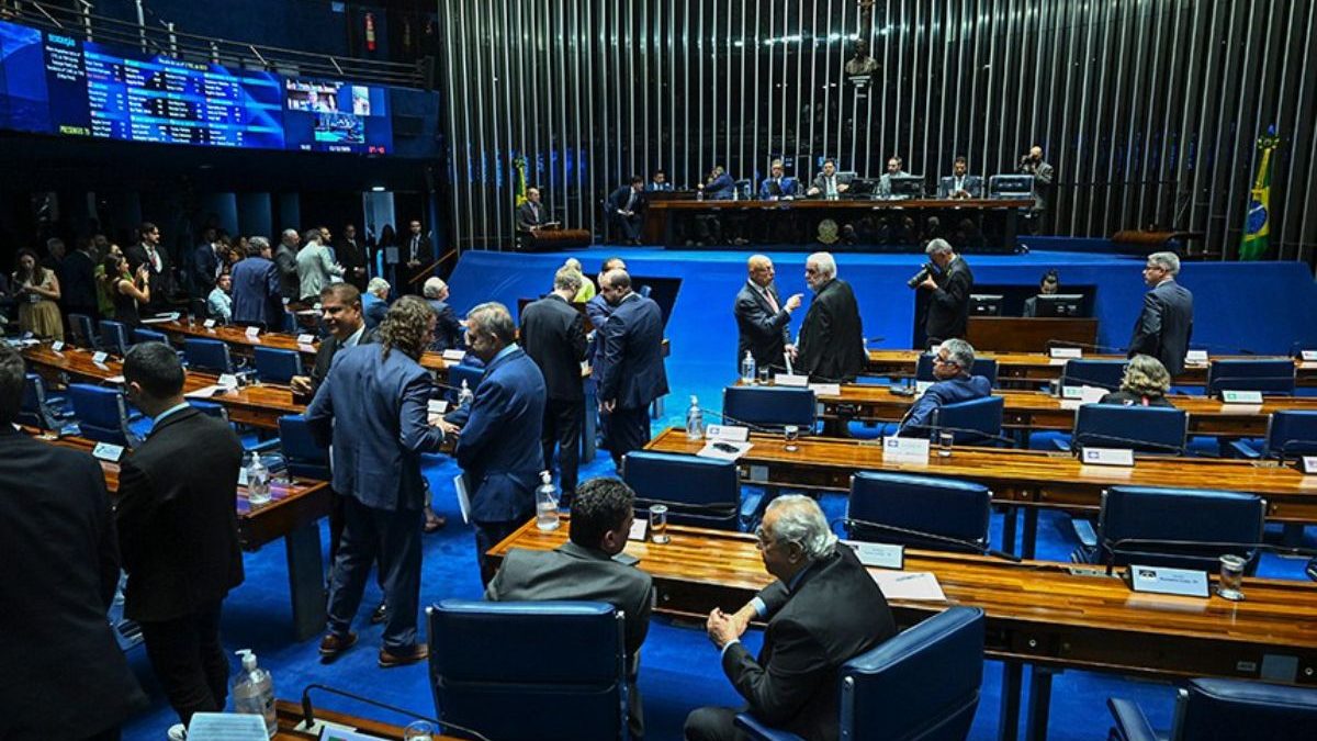 De advogado do Moro a cantor gospel: quem pode virar senador em 2027