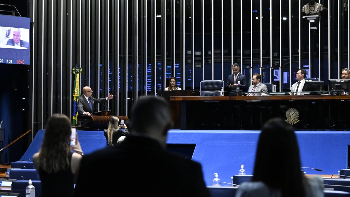 Senado retoma trabalhos com escala 6×1 e MP das blusinhas no radar antes das eleições