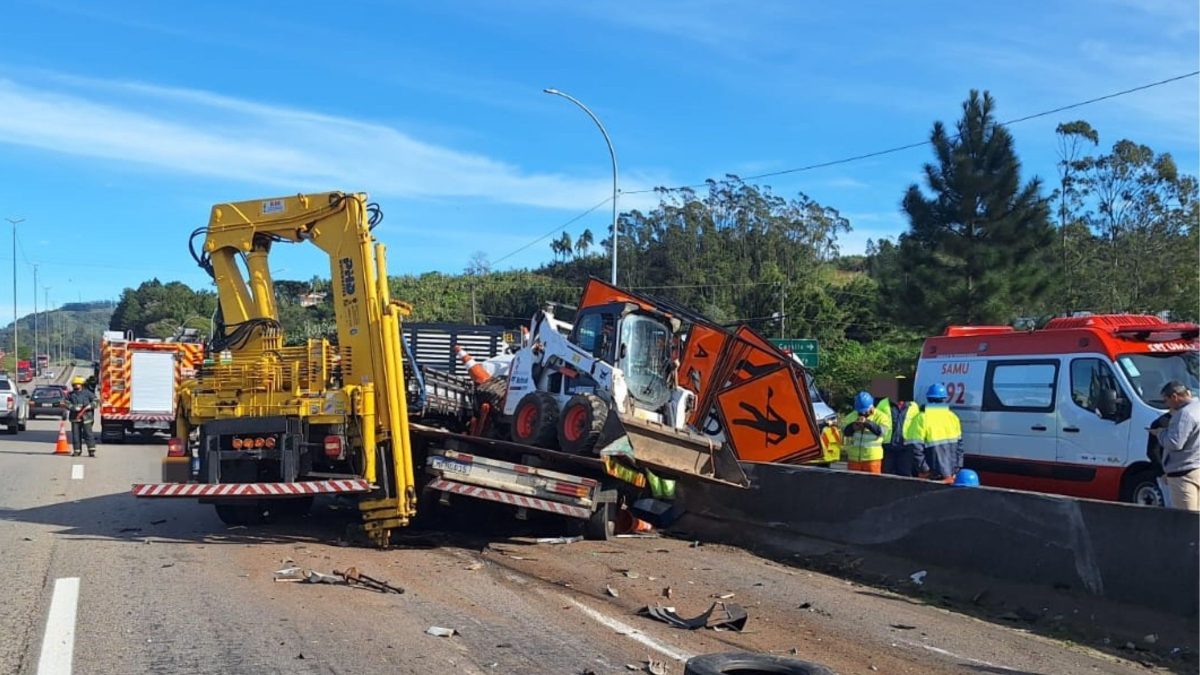 Caminhão colide com carro de manutenção e causa outro acidente em sequência na BR-101 em SC; quatro pessoas ficaram feridas