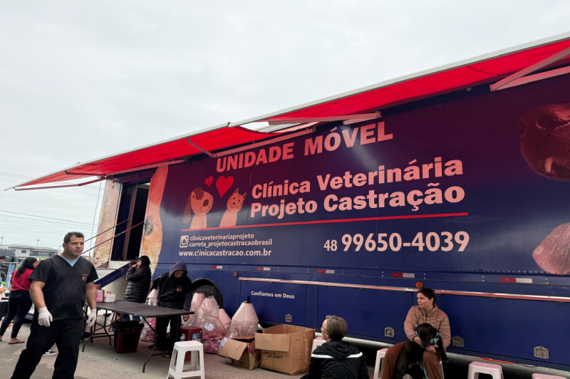 Mutirão de castração atende 400 pets no bairro Santa Regina