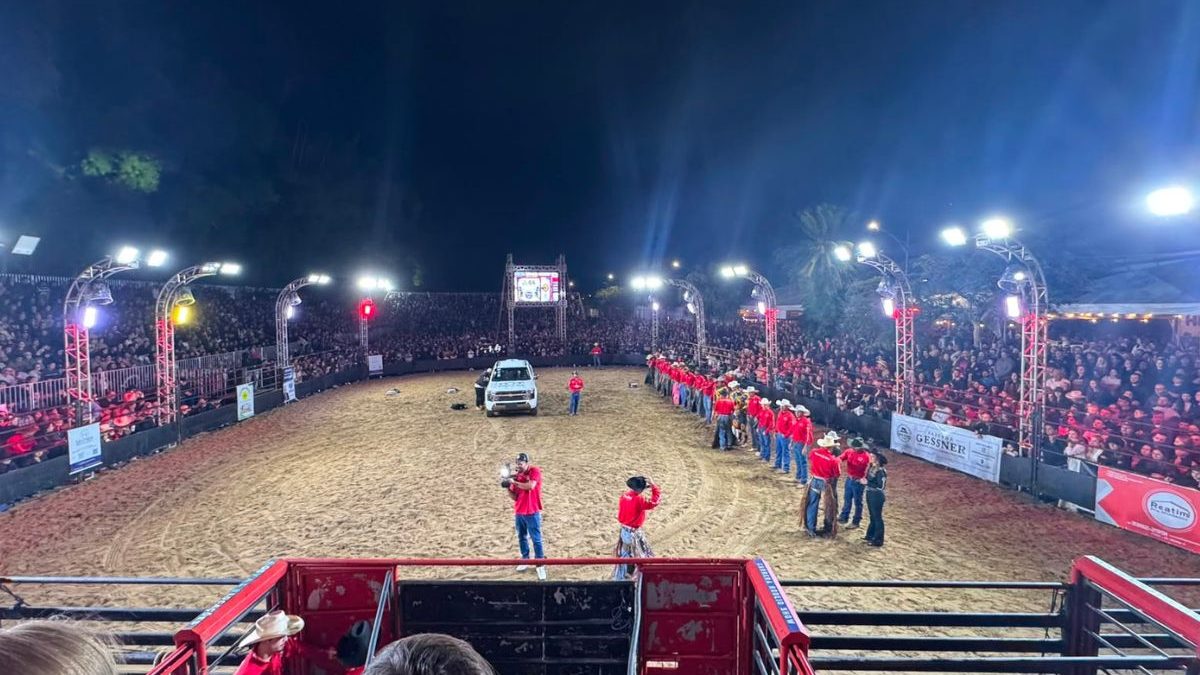 Rodeio que atraiu milhares de pessoas desembarca em novo destino com arena ainda maior em SC