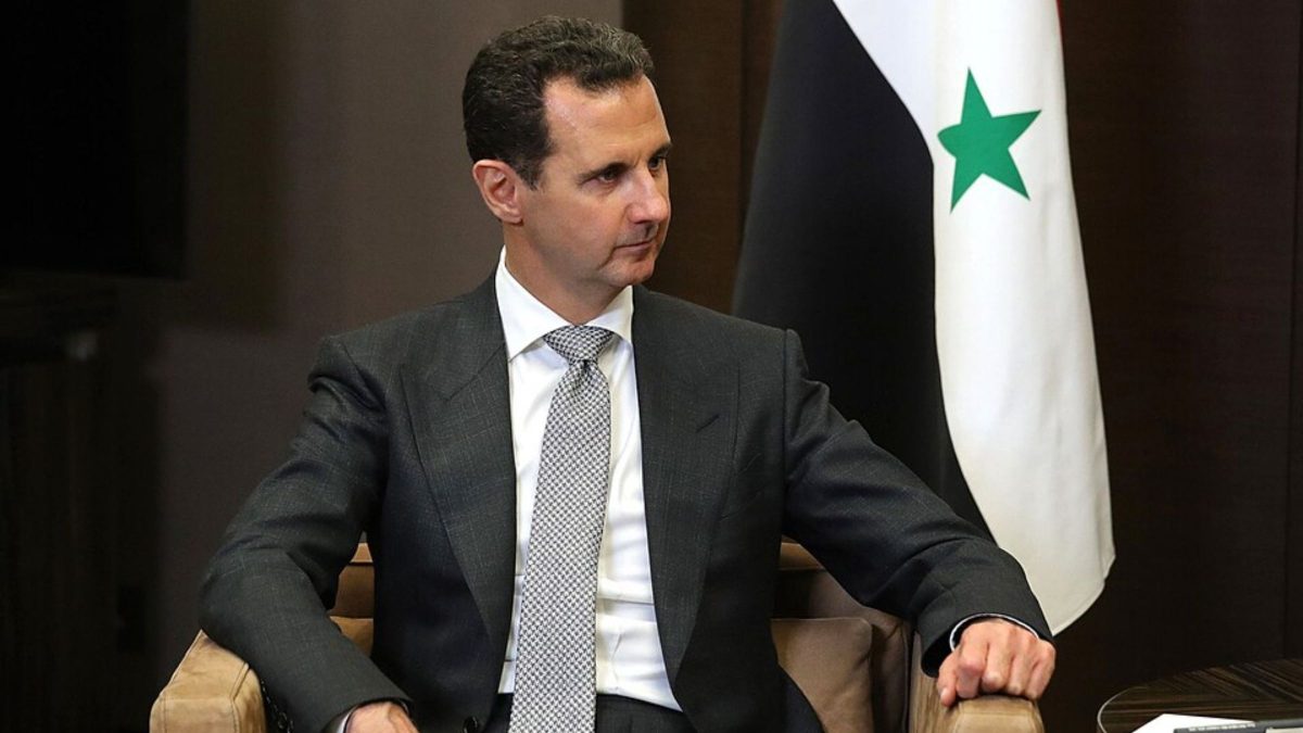 Bashar al-Assad é condenado à morte em tribunal sírio por crimes de guerra e contra a humanidade