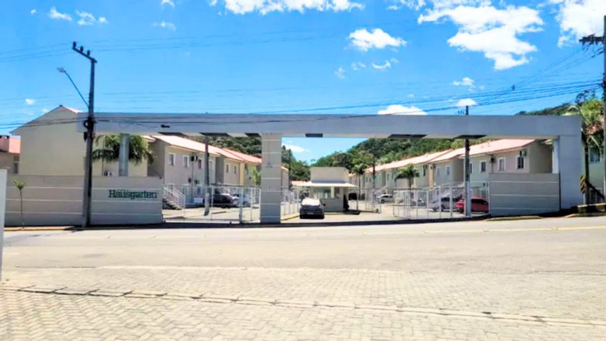Imóveis em SC entram em leilão do Santander com lances a partir de R$ 161 mil