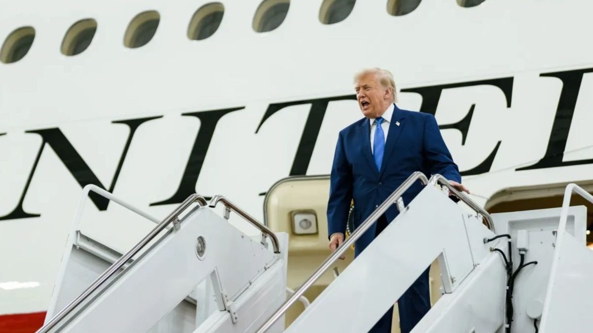 Trump deixou a Turquia usando caminhão de catering para trocar de avião secretamente após ameaças do Irã