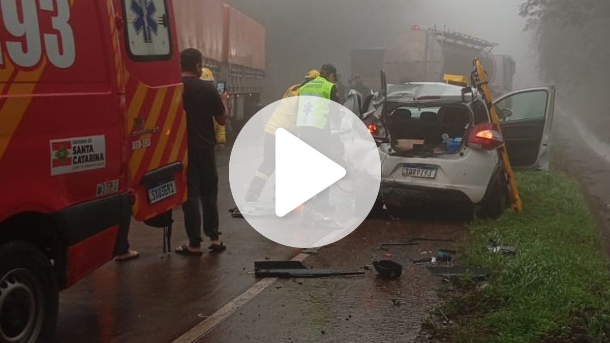 VÍDEO: Engavetamento entre sete veículos interdita trecho da BR-163 em SC