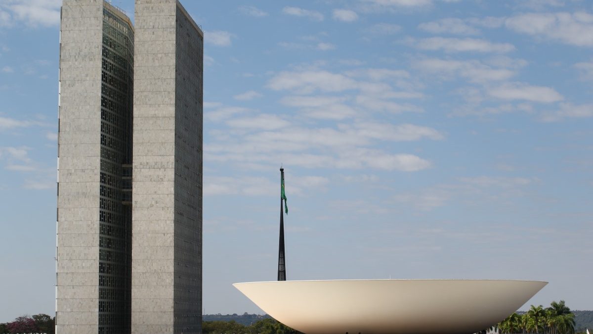 Governo e Alcolumbre se reúnem e definem pautas prioritárias; 6×1, Pec da Segurança e outros temas estão no radar