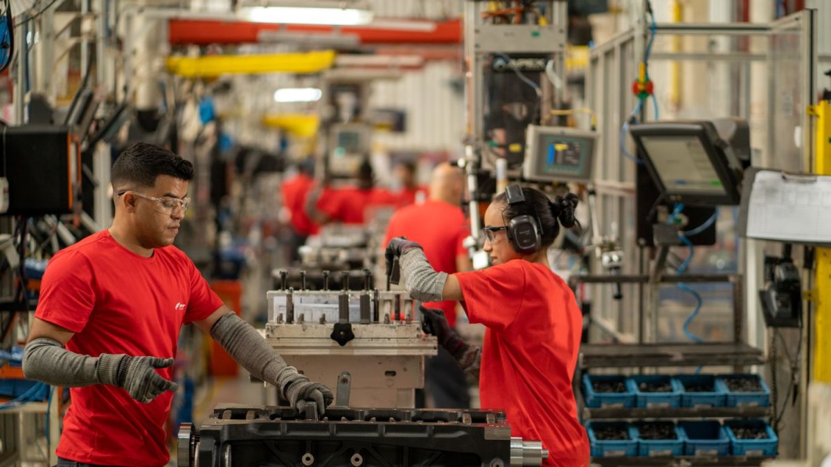 Indústria catarinense fecha 1º semestre de 2026 em queda de 1,7% na produção e fica abaixo da média nacional
