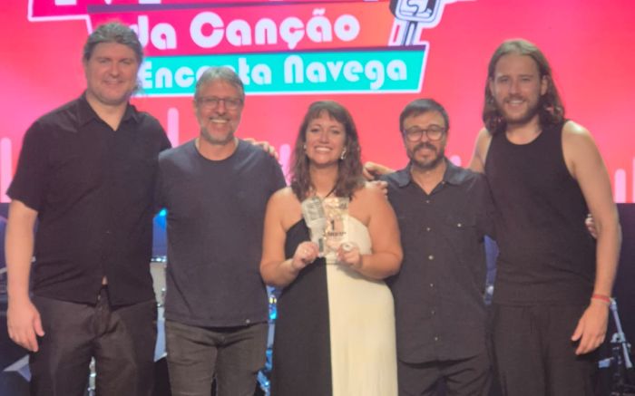 Ana Paula Beling transforma força e vivências femininas em novo álbum