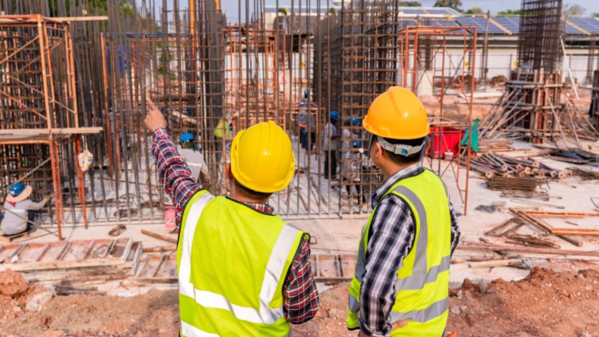 Vagas limitadas: curso gratuito em Itajaí oferece qualificação para uma das áreas que mais contratam, a construção civil