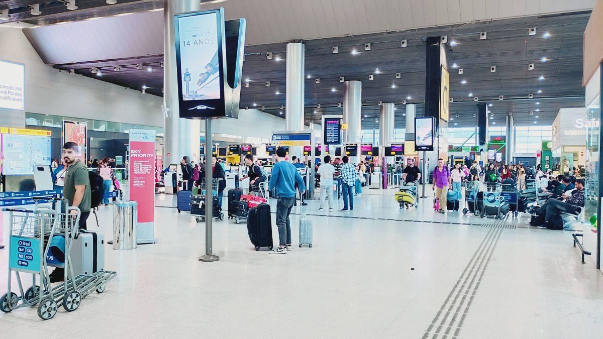 Aeroporto de Guarulhos acumula R$ 21,7 milhões em multas da Anac, mas pagou apenas R$ 1,2 milhão