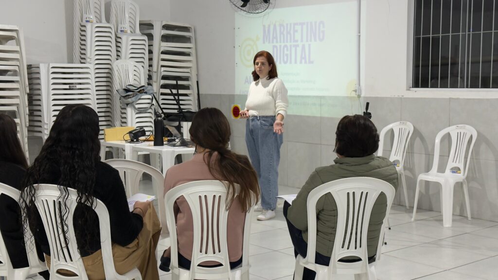 Curso de Marketing para Jovens está com inscrições abertas