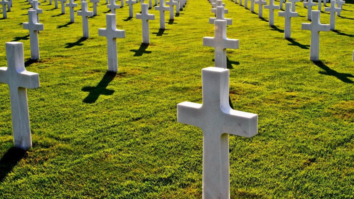 Polícia Federal descobre uso de 549 CPFs de mortos em esquema ligado à Pixbet, empresa de bets