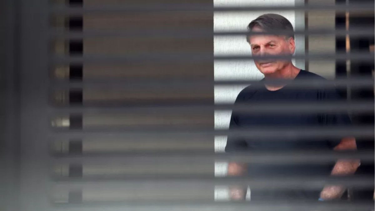 STF vai analisar recurso de Bolsonaro contra restrições de visitas e manifestações