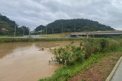 Chuva se distribuiu de forma uniforme em Brusque