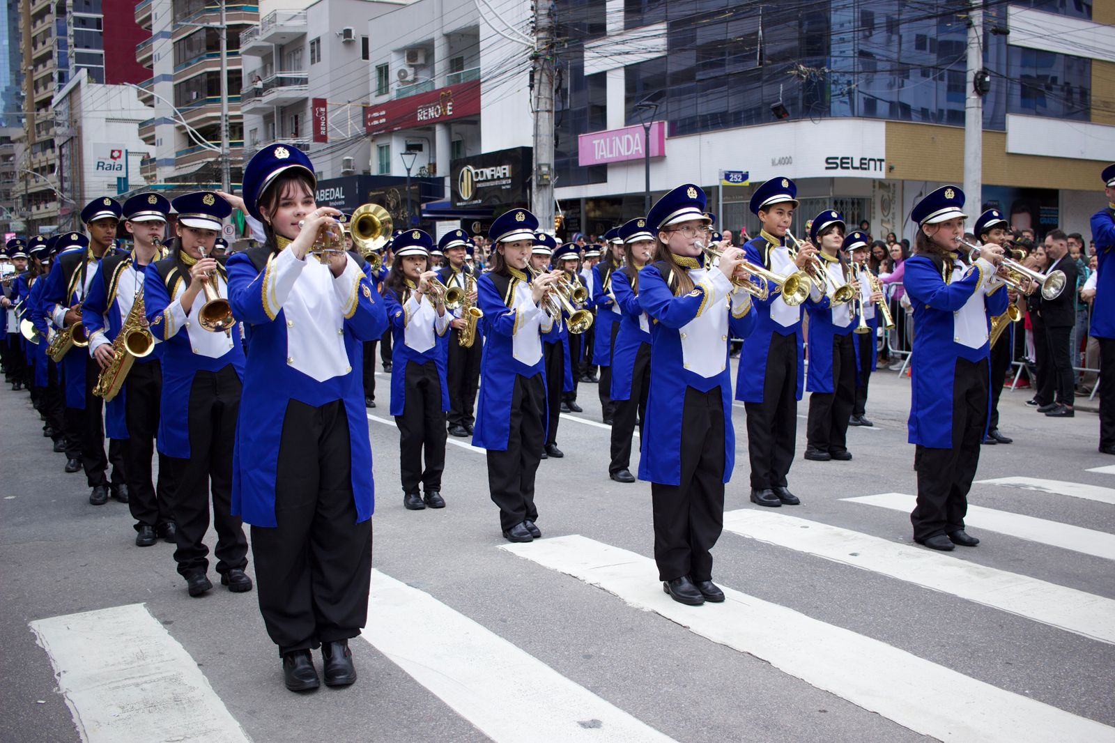 Educação fará reunião com entidades e instituições de ensino sobre Desfile Cívico no dia 18 de agosto