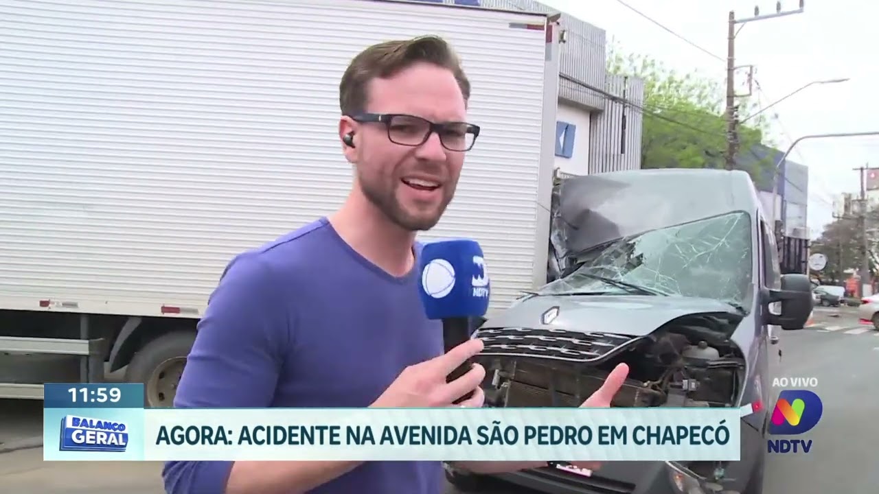 Colisão mobiliza Corpo de Bombeiros na Avenida São Pedro