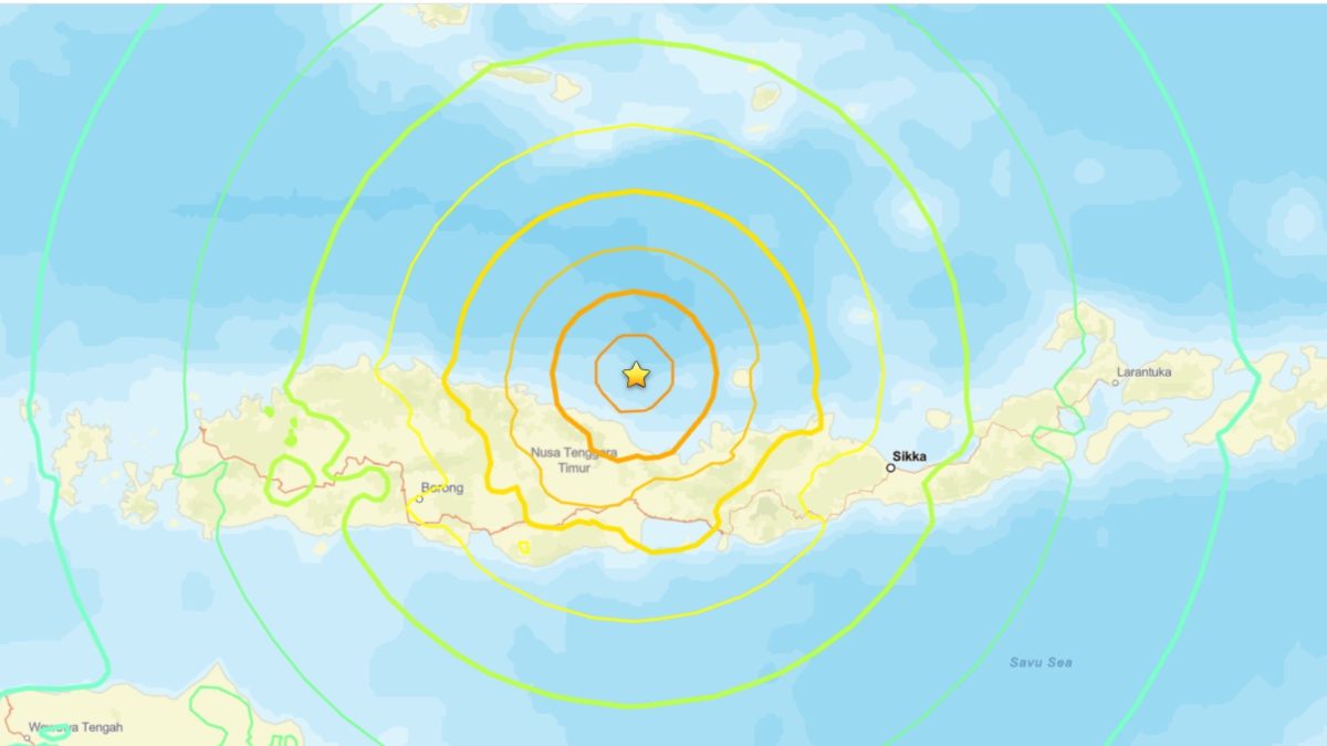 Terremoto de magnitude 7,7 atinge costa da Indonésia e alerta para tsuname é ativado