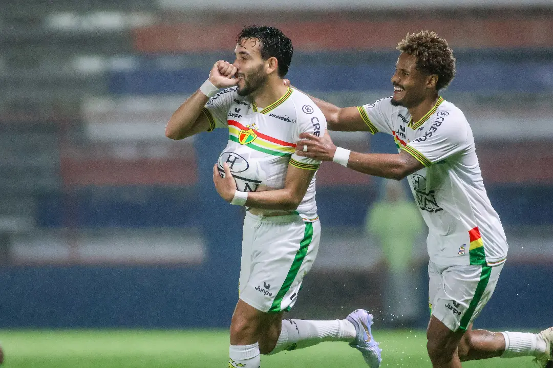 Virada épica! Brusque bate a Inter de Limeira e assume a liderança da Série C