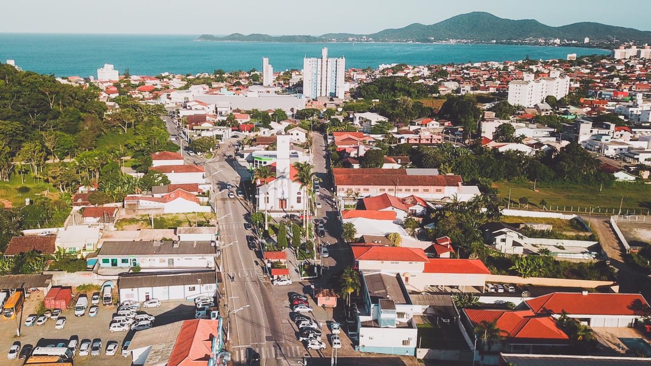 Rede de esgoto está pronta para atender moradores em bairros de Penha |