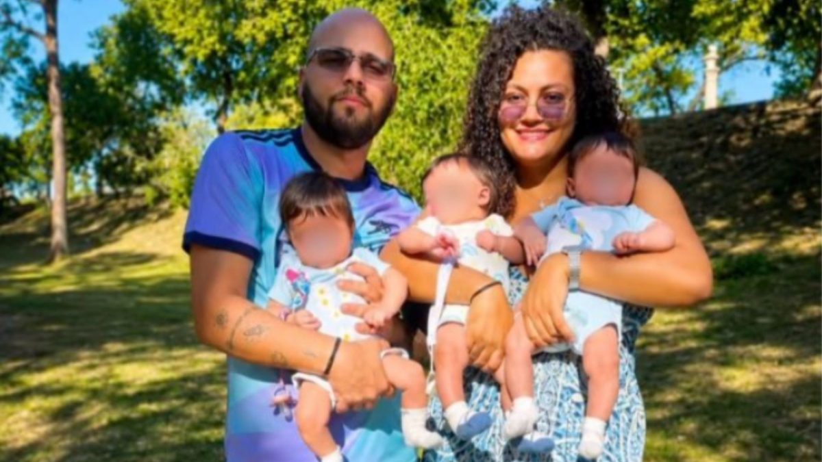 Mãe de 28 anos vive caso raro de superfetação e descobre terceiro bebê enquanto já estava grávida de gêmeos