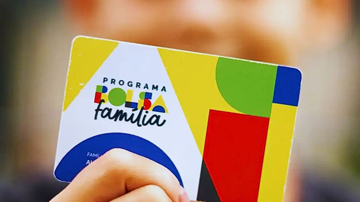 Próximo pagamento do Bolsa Família começa nesta terça (18); veja o calendário oficial dos repasses de agosto