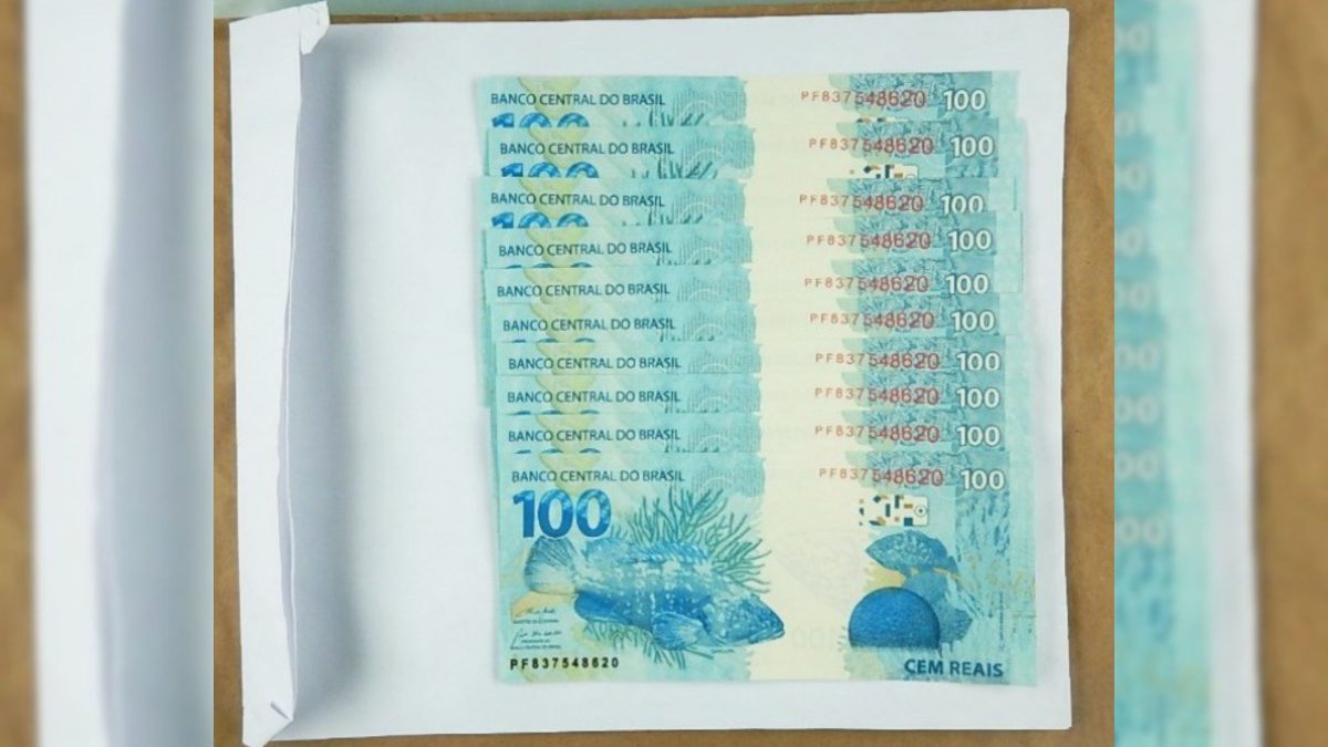 Entrega de dinheiro falso pelos Correios mobiliza PF após apreensão de R$ 1.000 em cédulas, mas decisão da Justiça também manda revirar vida do suspeito