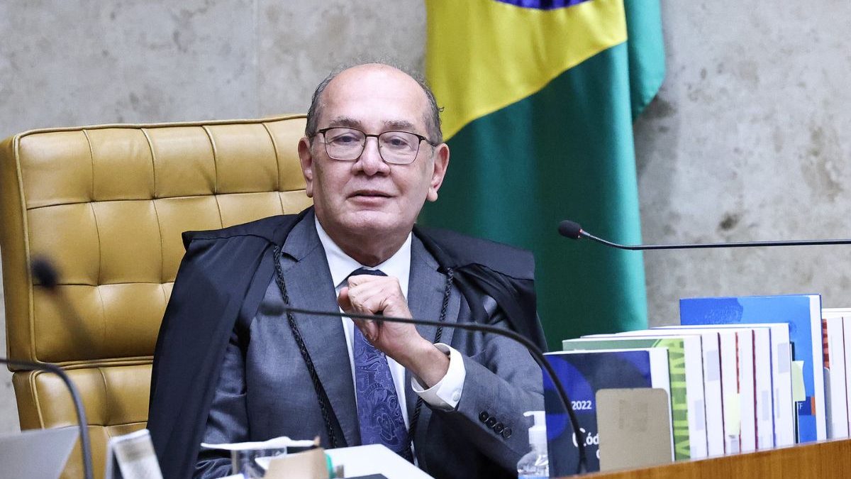 'Muito do que se pratica se deve a ela', diz Gilmar sobre ministra do TST
