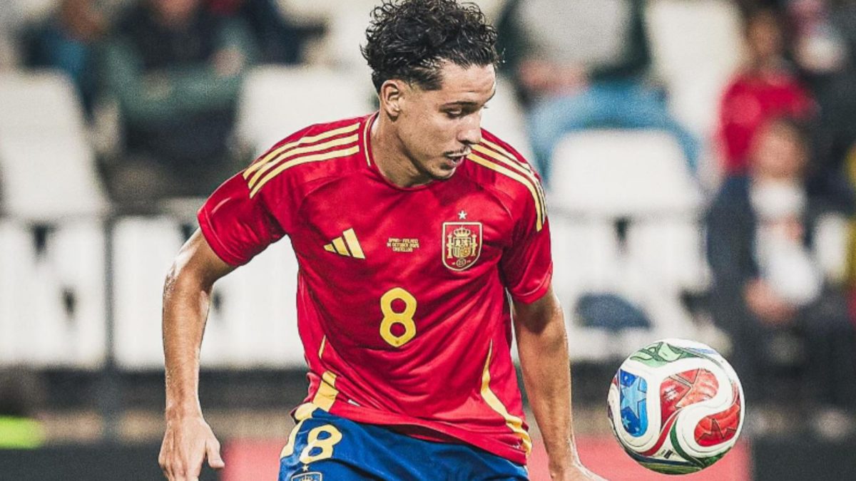 Chapecoense acerta contratação de jovem campeão da Eurocopa sub-19 pela Espanha