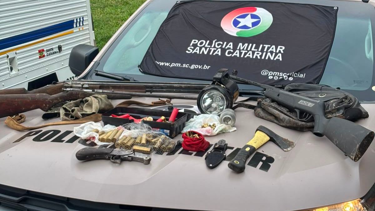 Denúncia de estupro contra adolescente termina na morte de padrasto após confronto com a polícia em SC