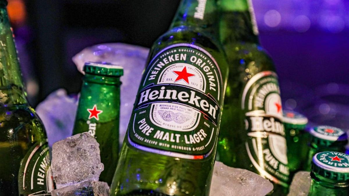 Corte global de funcionários: Heineken anuncia demissão de até 6 mil trabalhadores e mudança histórica em fábrica