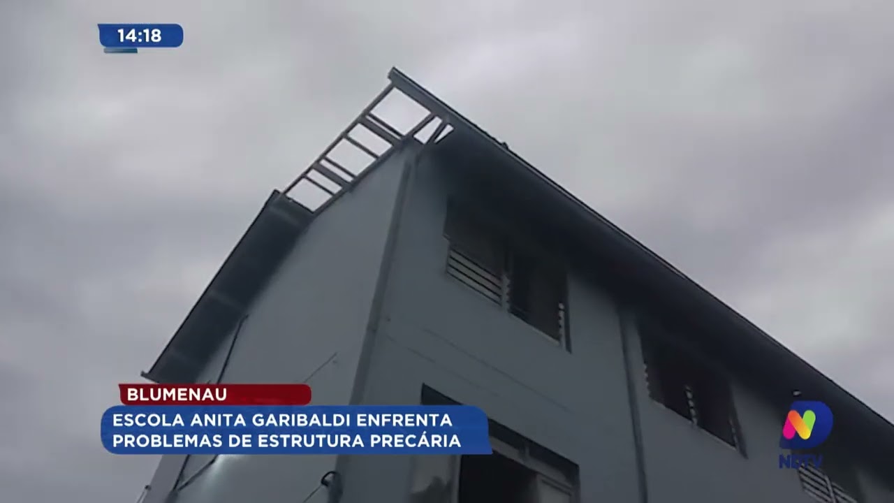 Blumenau: Escola Anita Garibaldi enfrenta problemas de estrutura precária