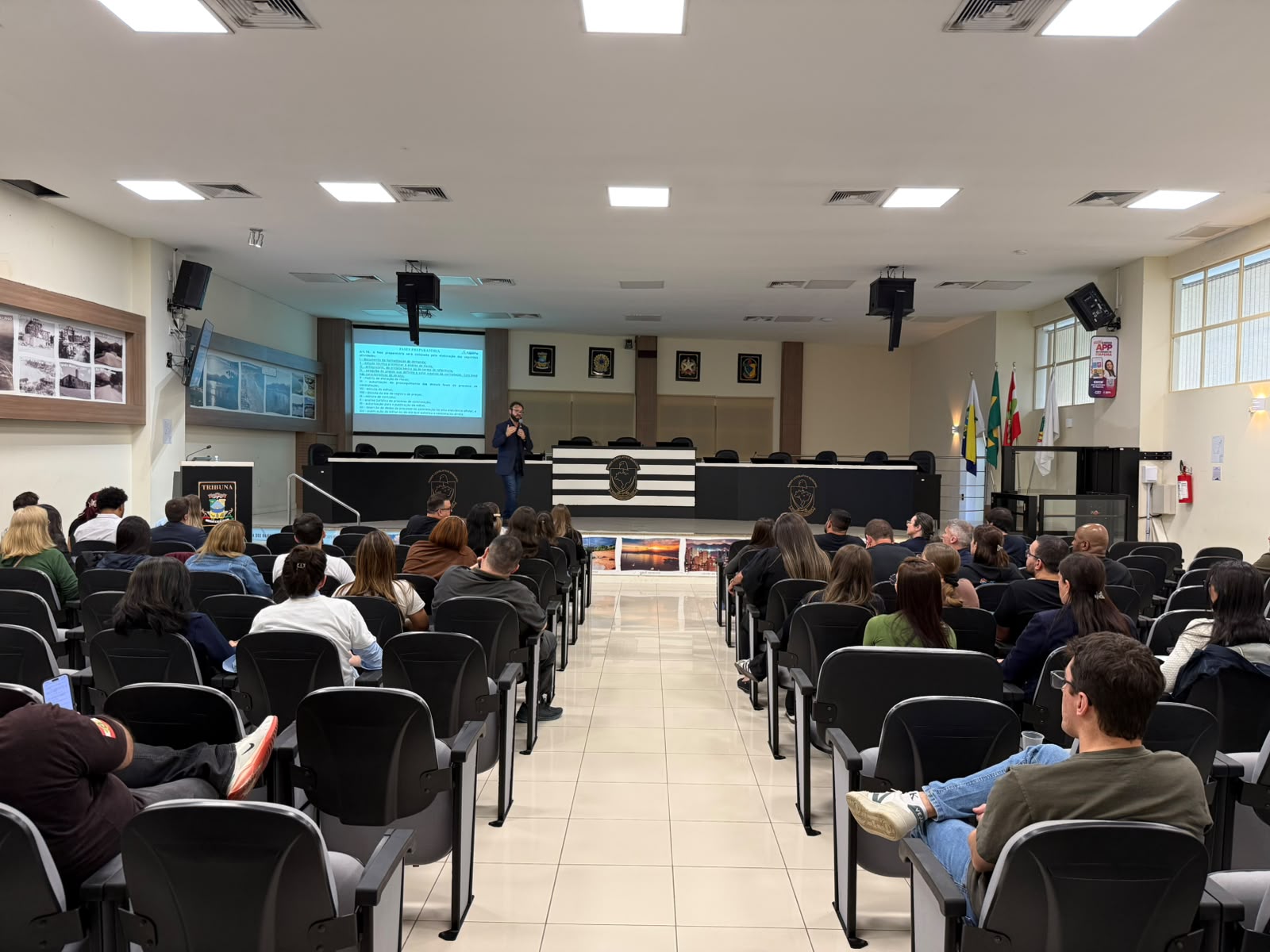 Prefeitura capacita equipes para aprimorar processos de compras e licitações