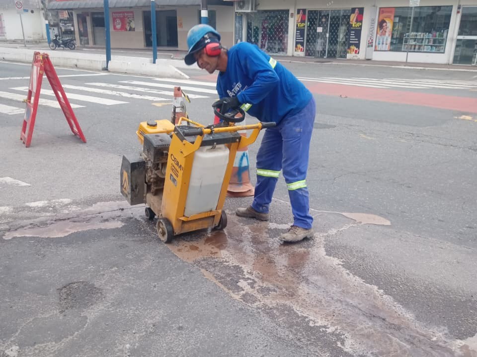Novas interligações de rede reforçam o abastecimento de água no Bairro dos Municípios