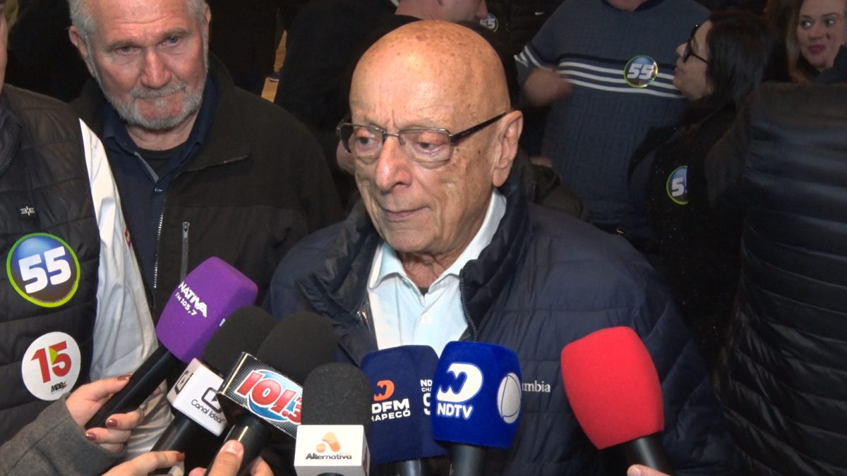 Esperidião Amin dobra aposta e se coloca como candidato à presidência do Senado