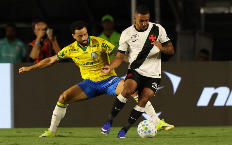 Palmeiras e Vasco se enfrentam embalados por classificações continentais