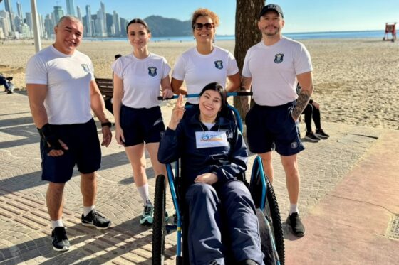 Guarda de BC retorna às corridas dez anos após AVC com ajuda do Pernas Solidárias
