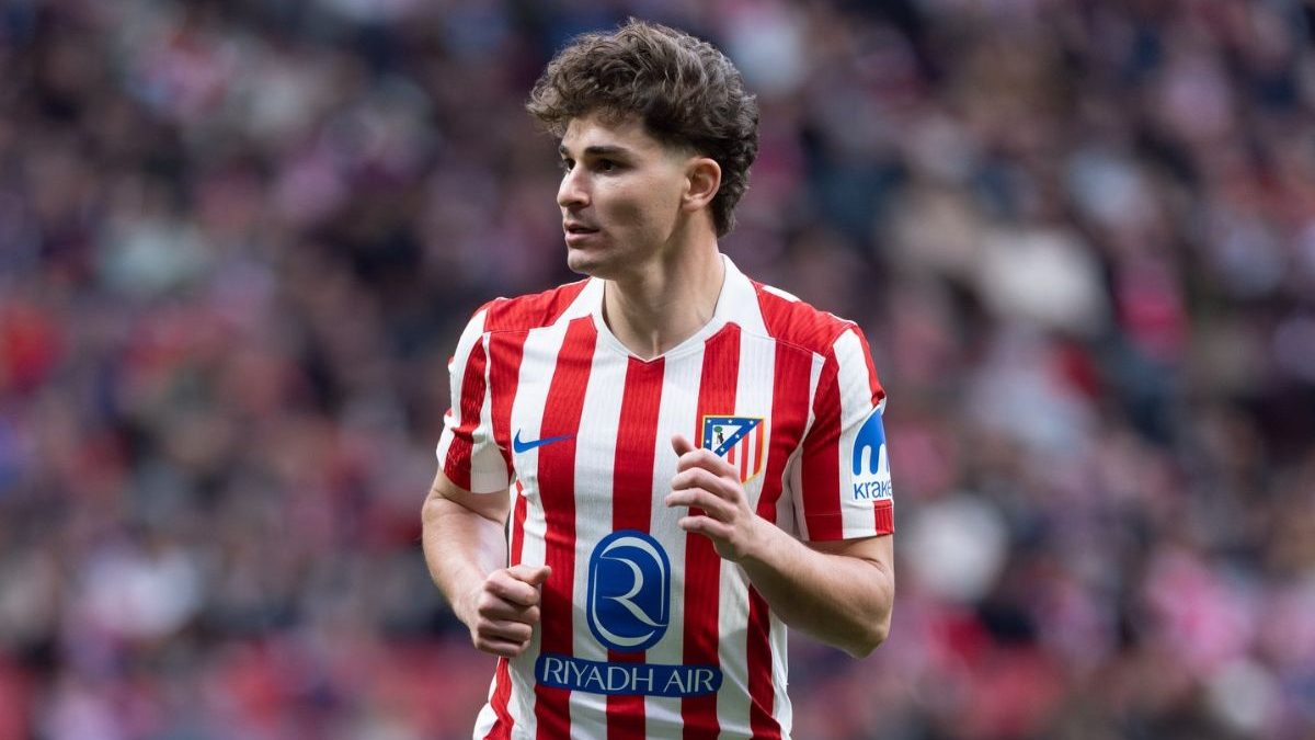VÍDEO: Muito vaiado no Metropolitano, Julián Álvarez é impedido pelo Atlético de saudar torcida